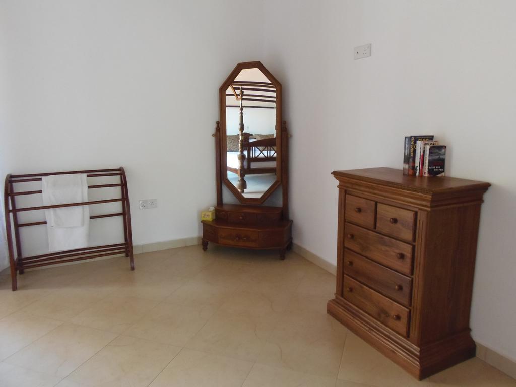 Siroma Villa Bentota Zimmer foto