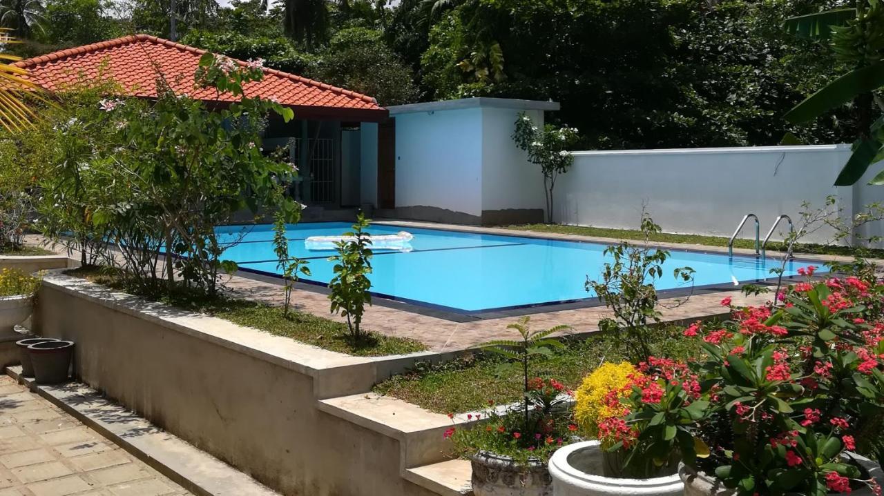 Siroma Villa Bentota Exterior foto